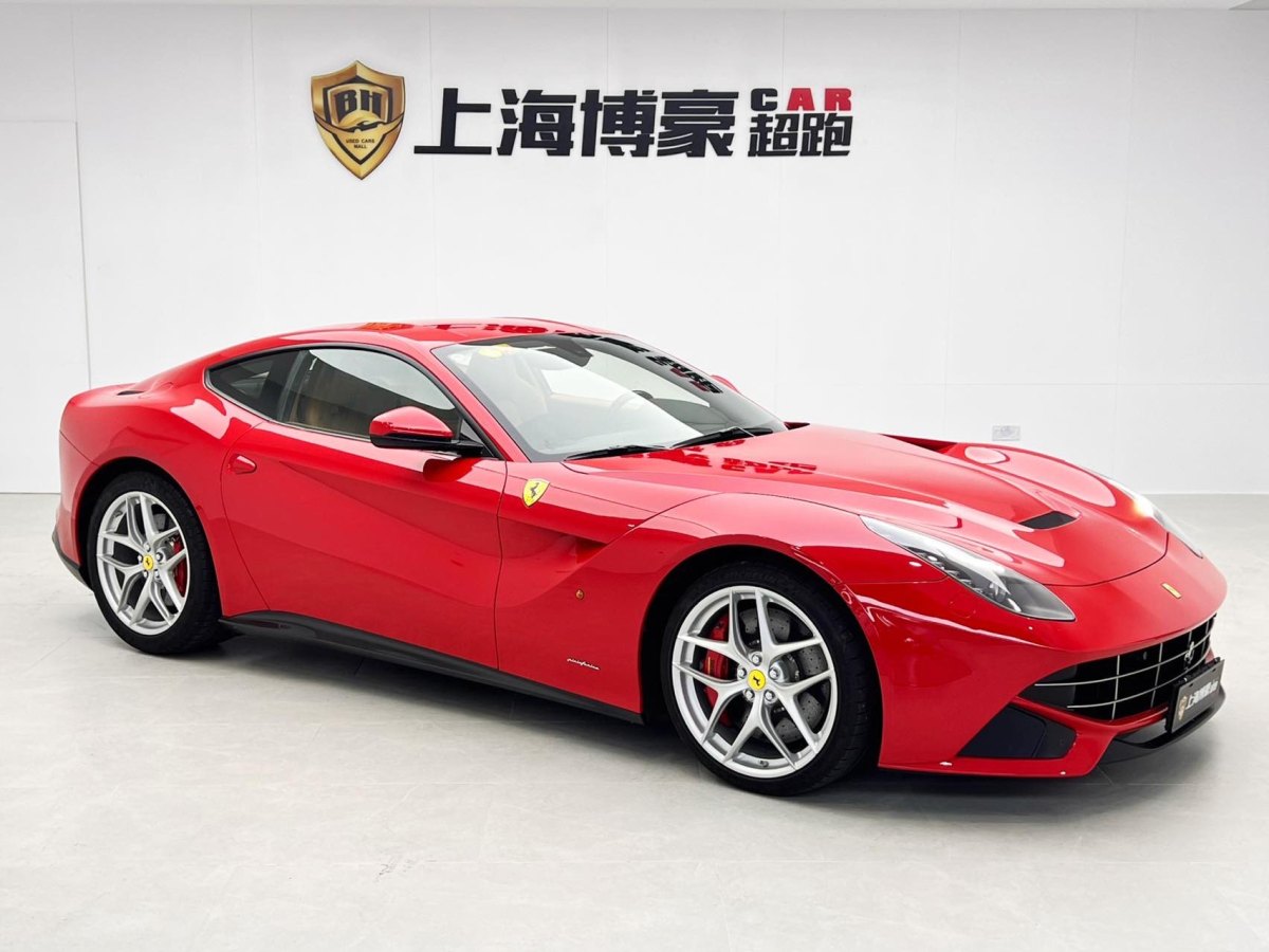 2013年9月法拉利 F12berlinetta  2013款 6.3L 標(biāo)準(zhǔn)型