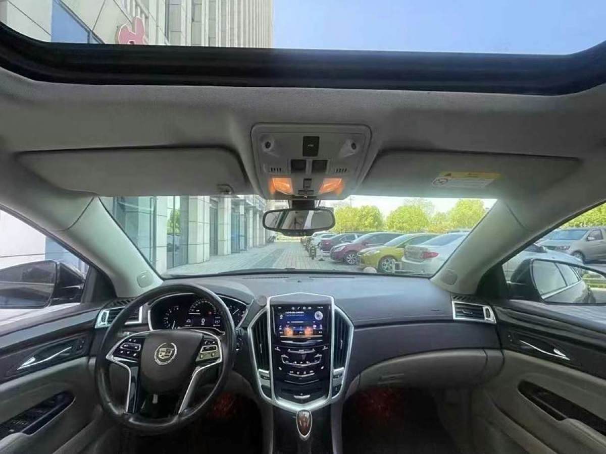 凱迪拉克 SRX  2015款 3.0L 豪華型圖片