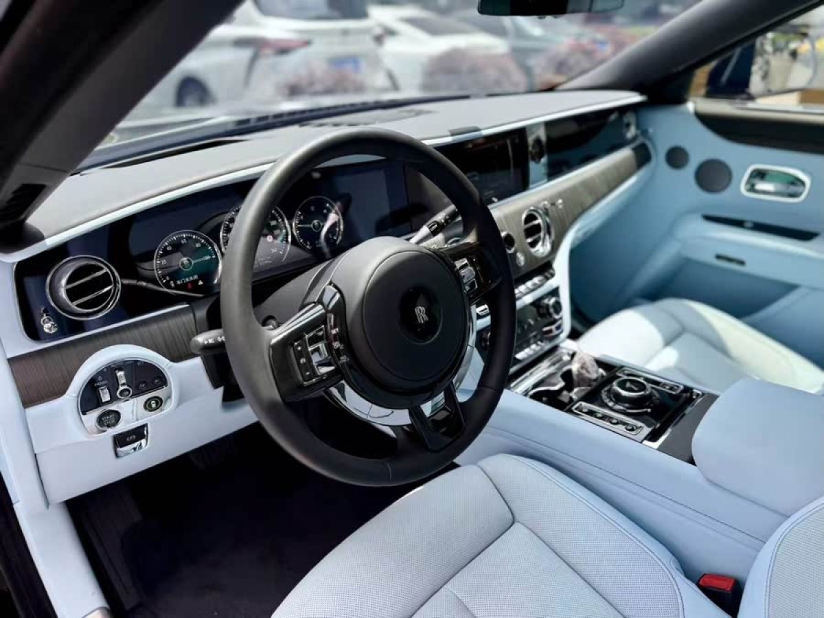 勞斯萊斯 古思特  2021款 6.7T 長(zhǎng)軸距版圖片