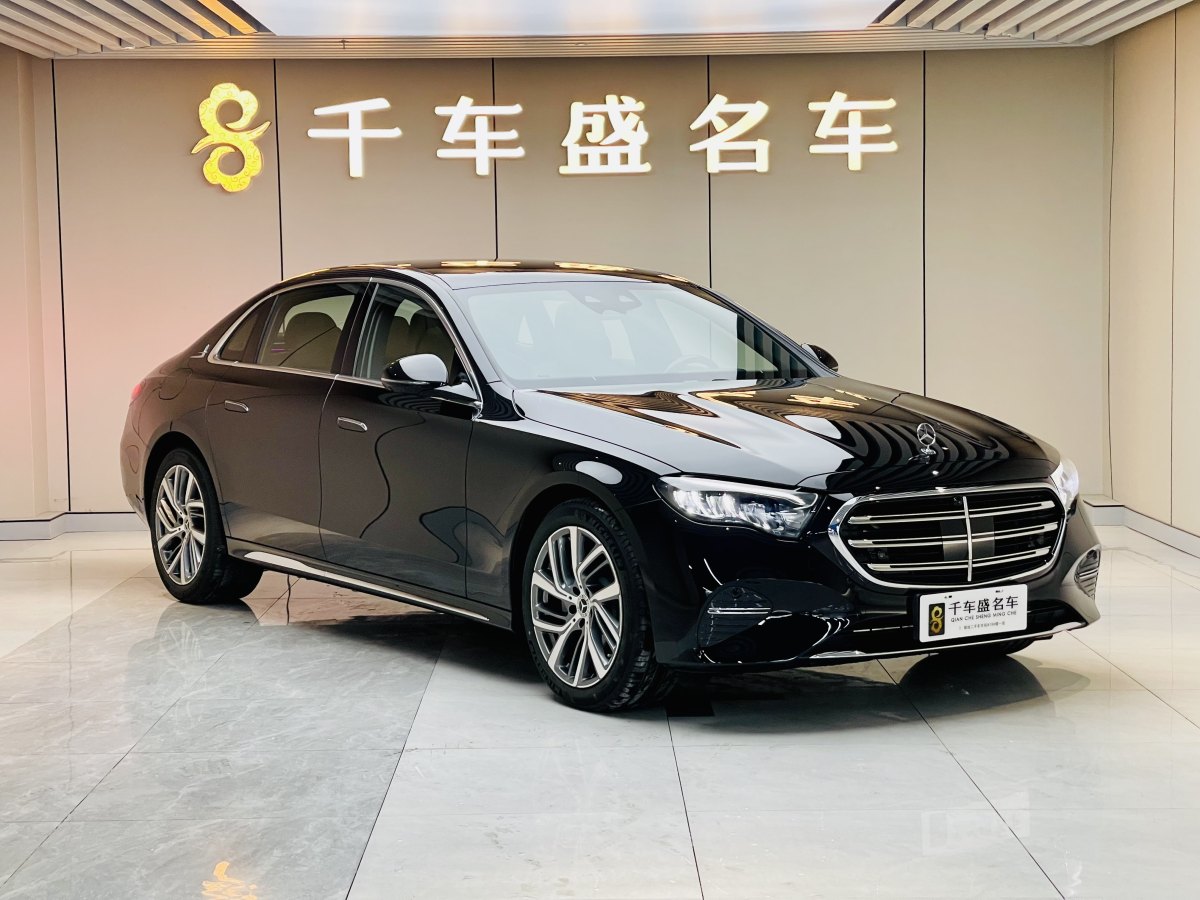 奔馳 奔馳E級(jí)  2025款 改款 E 300 L 時(shí)尚型圖片