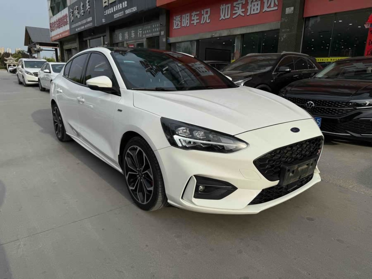 福特 ?？怂? 2020款 三廂 EcoBoost 180 自動ST Line圖片