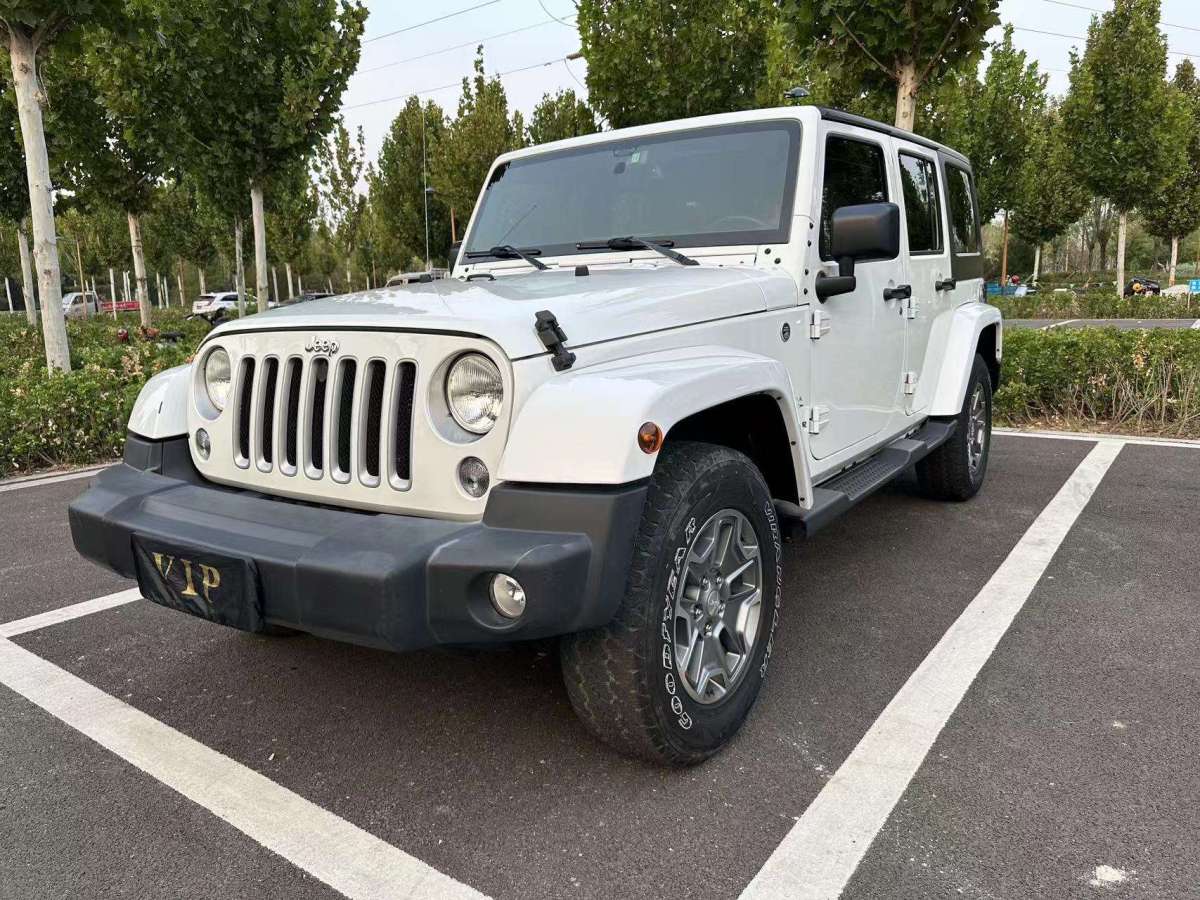 2018年7月Jeep 牧馬人  2017款 3.0L Sahara 四門舒享版