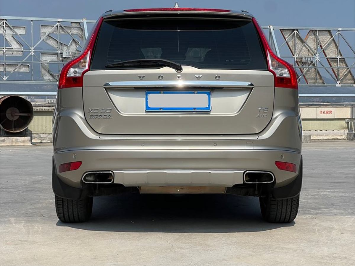 2015年6月沃爾沃 XC60  2015款 T5 AWD 智遠版