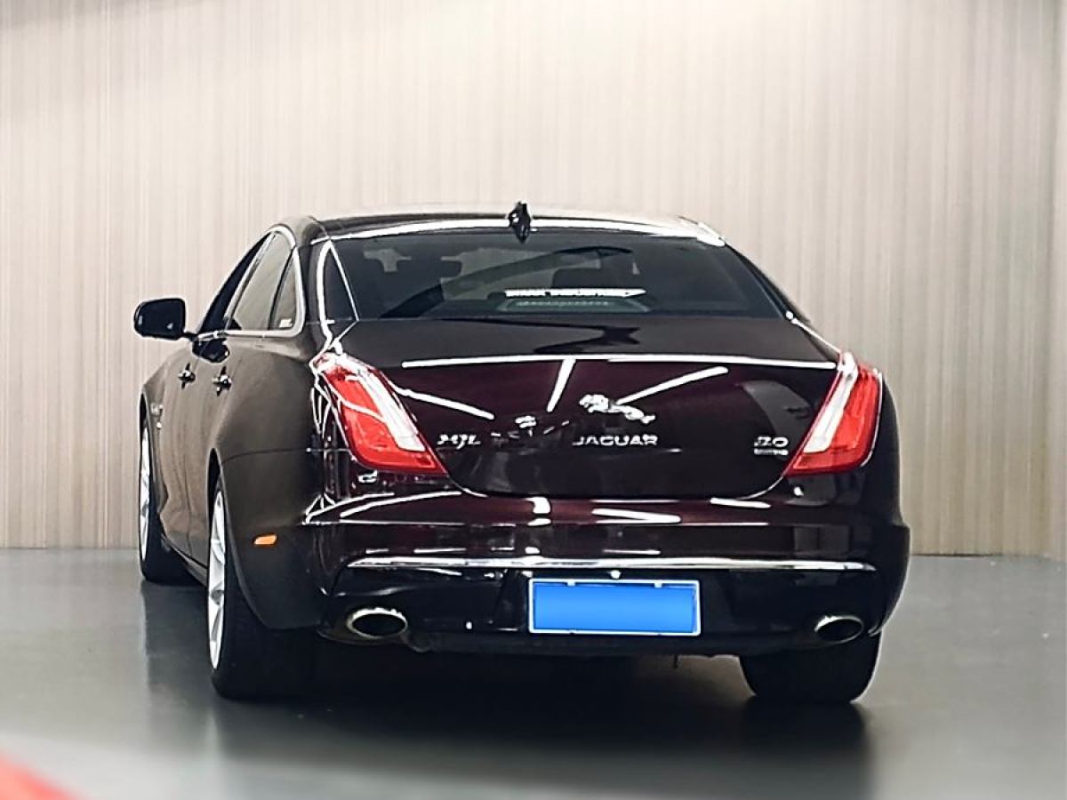 捷豹 XJ  2018款 XJL 3.0 SC 四驅(qū)全景商務(wù)版圖片