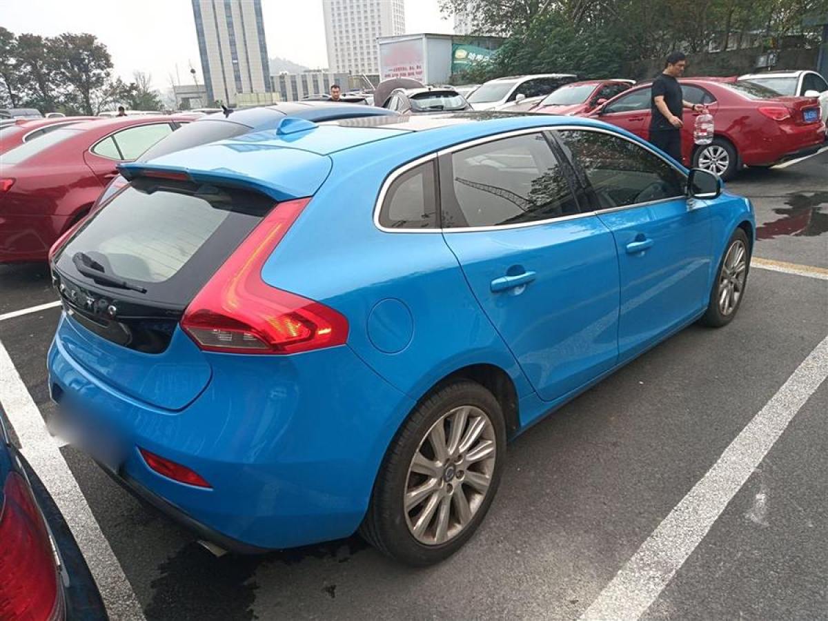 沃爾沃 V40  2014款 2.0T 智雅版圖片