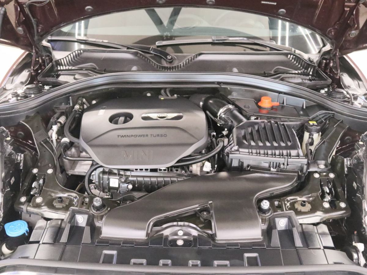 MINI CLUBMAN  2016款 改款 1.5T COOPER 鑒賞家版圖片