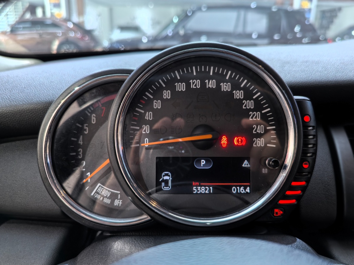 MINI MINI  2016款 1.2T ONE 先鋒派圖片