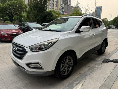 2016年4月 现代 ix35 2.0L 自动两驱智能型 国V图片