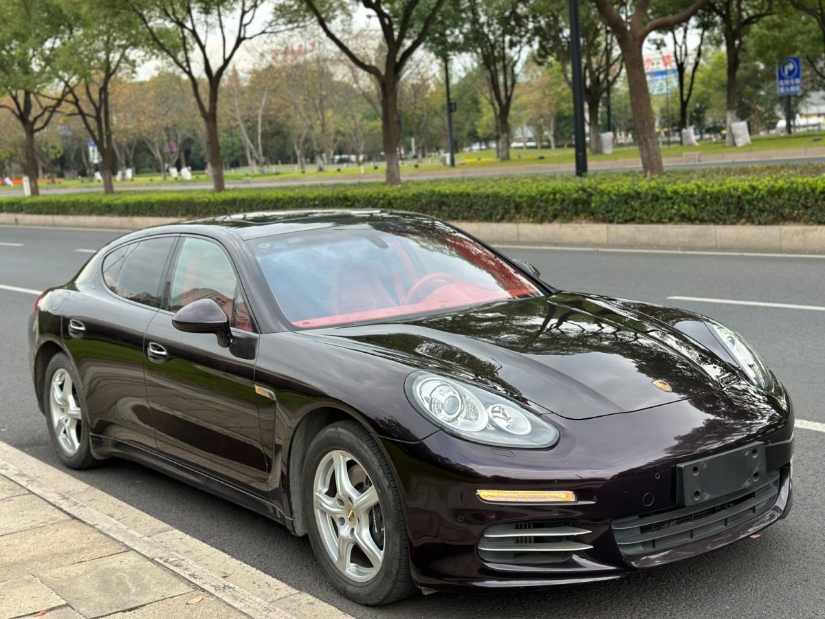 2014年4月保时捷 Panamera  2014款 Panamera 4 3.0T