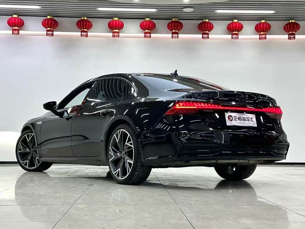 奧迪 奧迪A7L  2023款 45 TFSI quattro S-line 黑武士版圖片