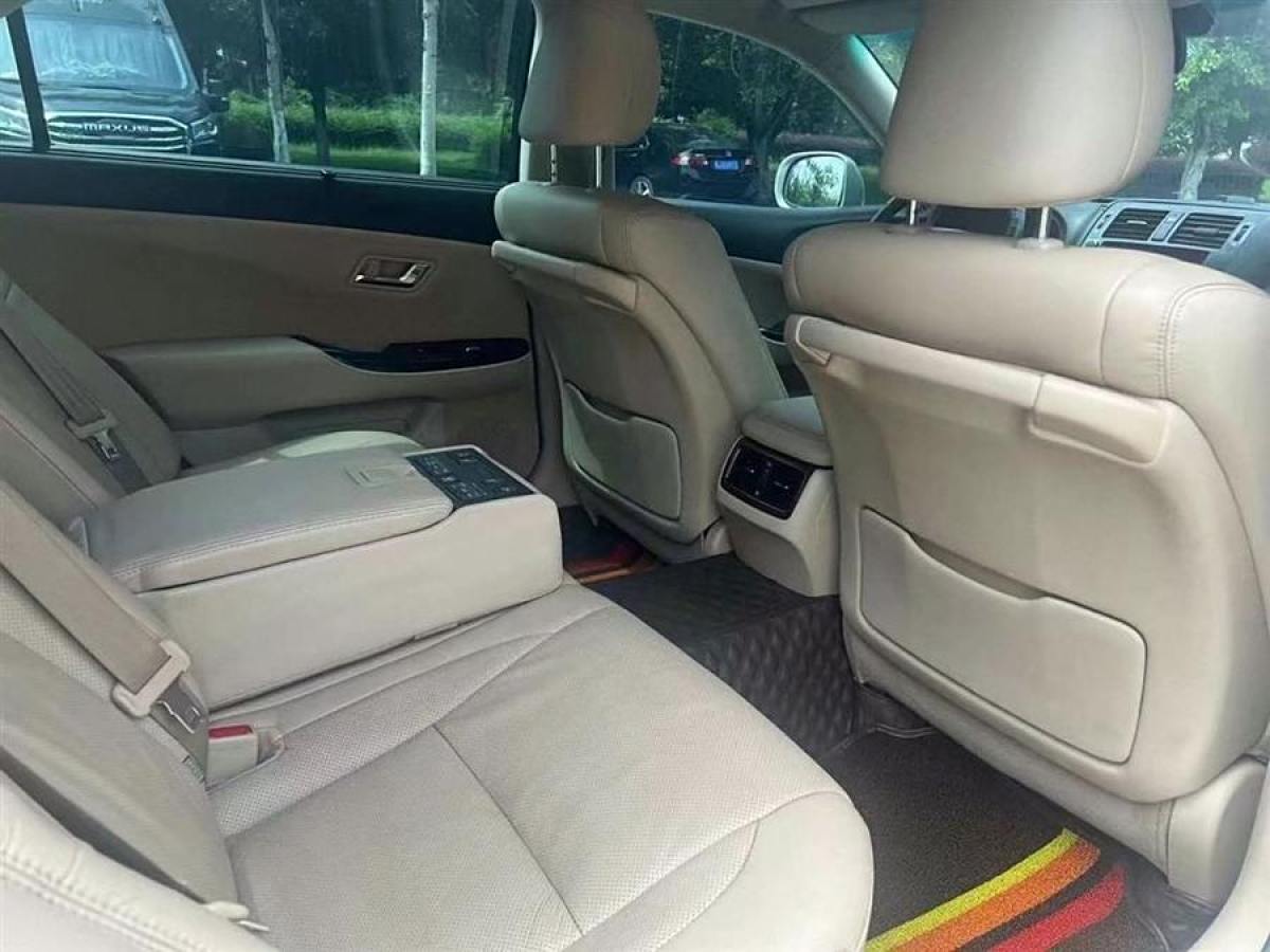 豐田 皇冠  2010款 3.0L Royal Saloon VIP圖片