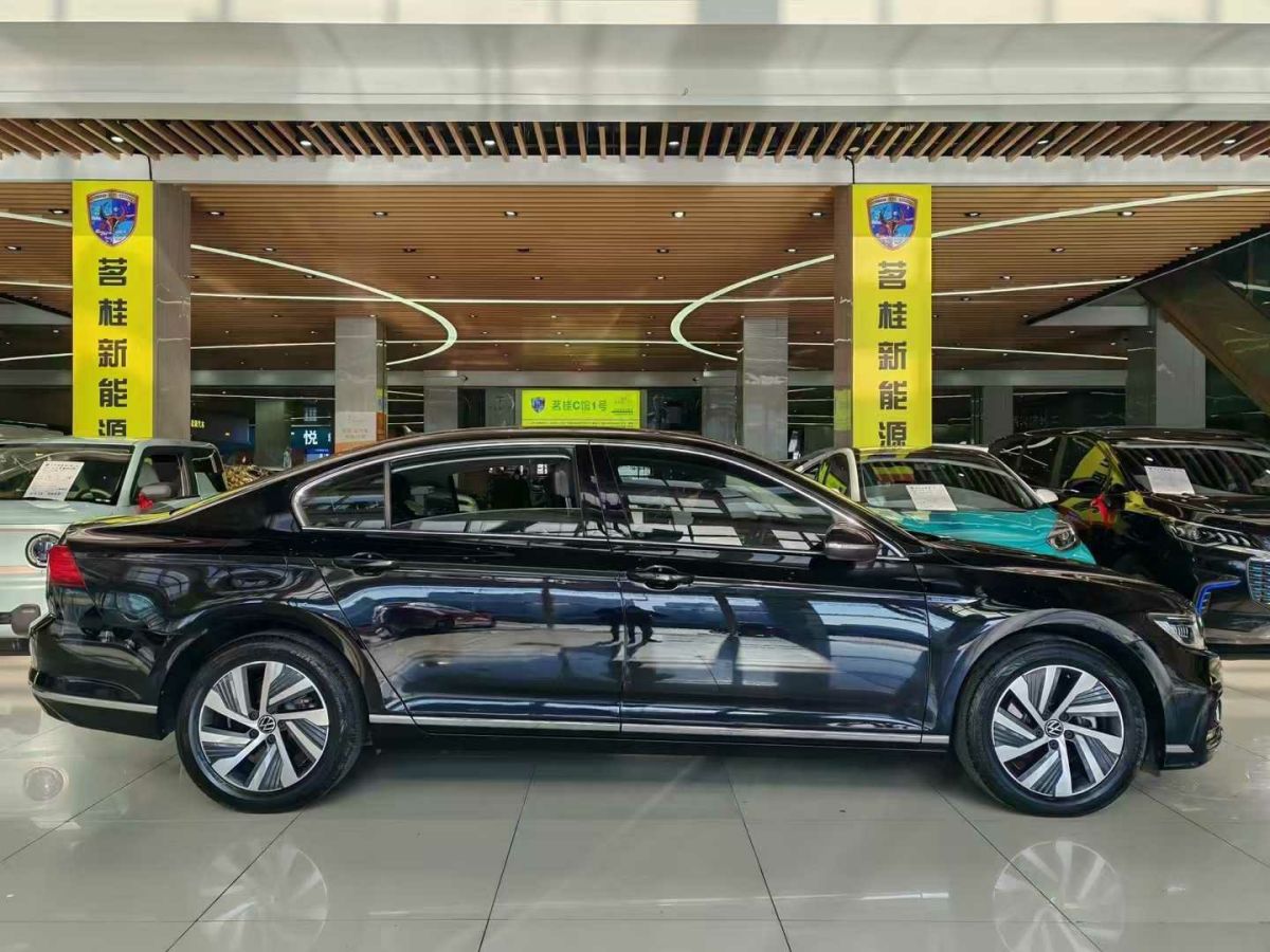 大眾 邁騰  2021款 330TSI DSG 30周年紀(jì)念版圖片