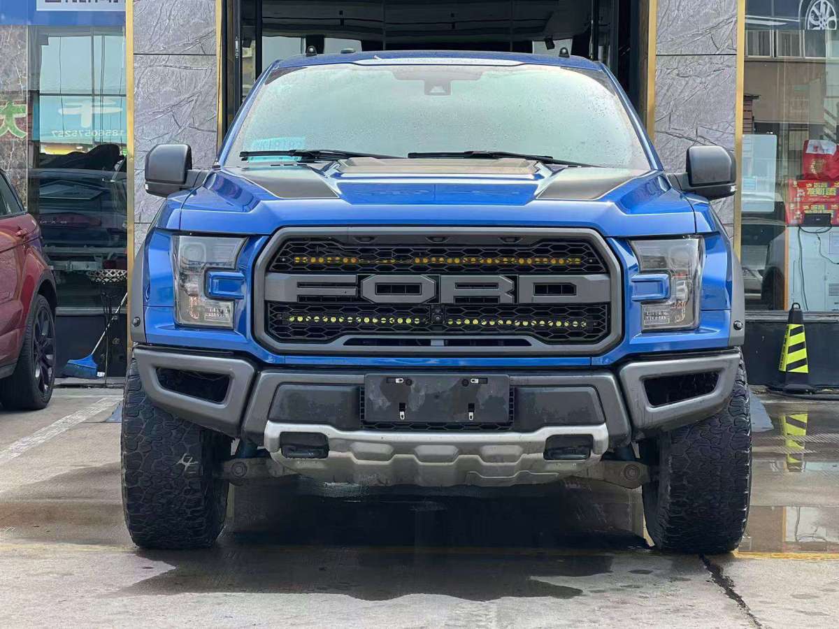 2019年2月福特 F-150  2017款 F-150 SuperCrew 3.5T 375hp 四驅(qū) 5.5-ft King Ranch