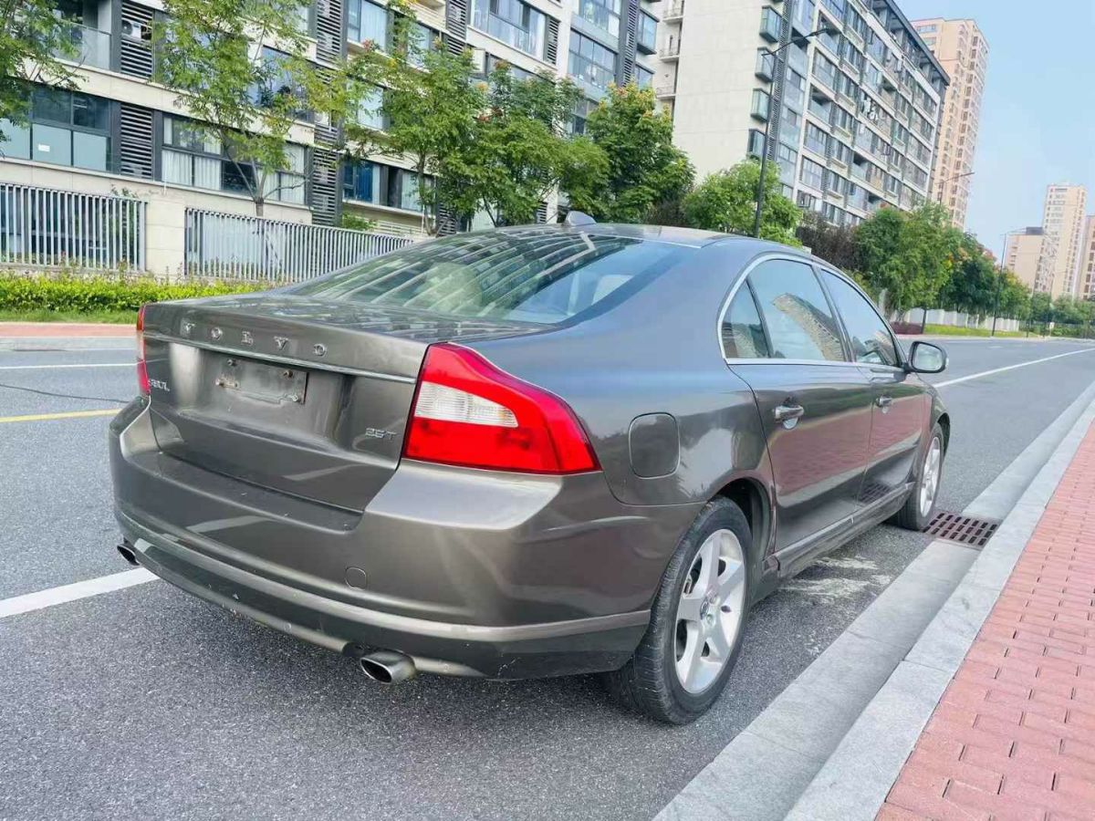 沃爾沃 S80  2010款 S80L 2.5T 智雅版圖片