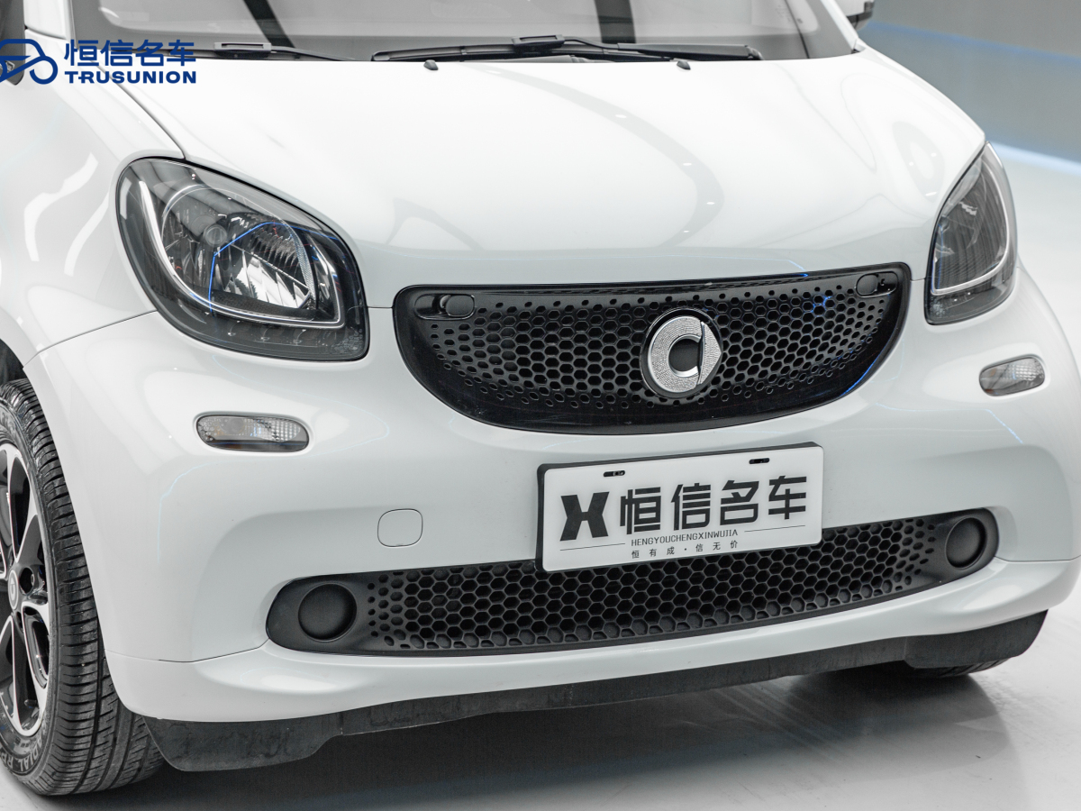 smart fortwo  2015款 1.0L 52千瓦硬頂激情版圖片