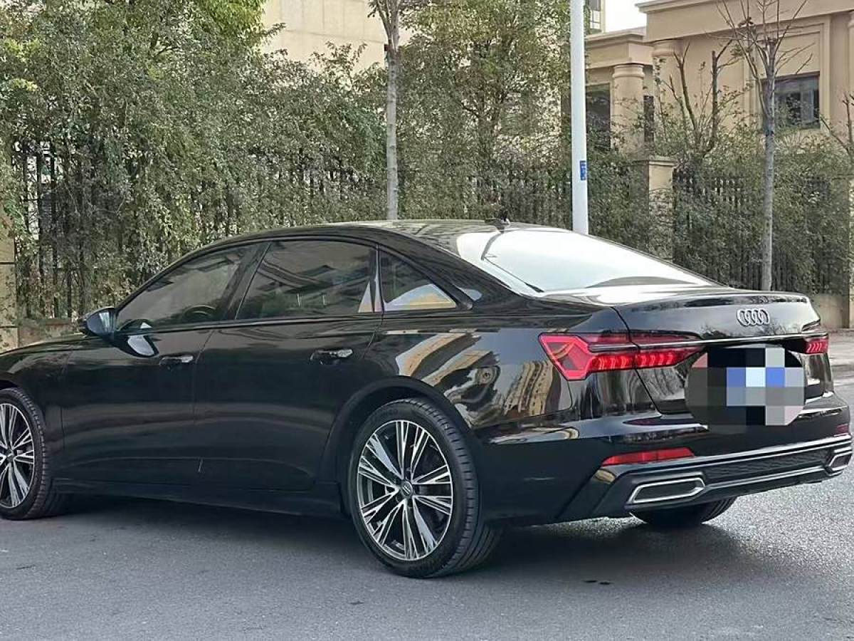 奧迪 奧迪A6L  2022款 40 TFSI 豪華動(dòng)感型圖片