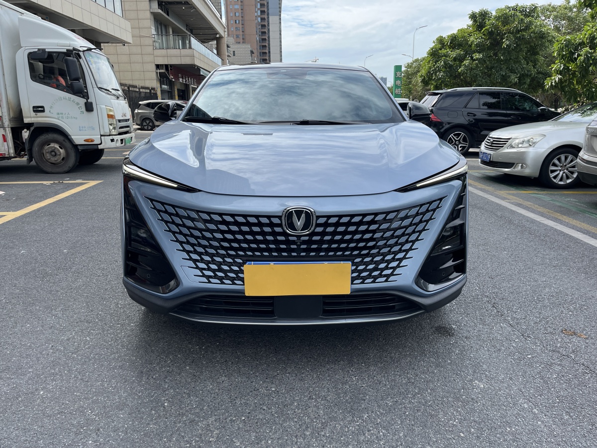 長(zhǎng)安 UNI-T  2022款 1.5T 尊貴型圖片