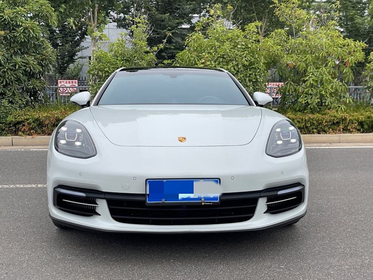 保時(shí)捷 Panamera  2019款 Panamera 4 行政加長(zhǎng)版 2.9T圖片