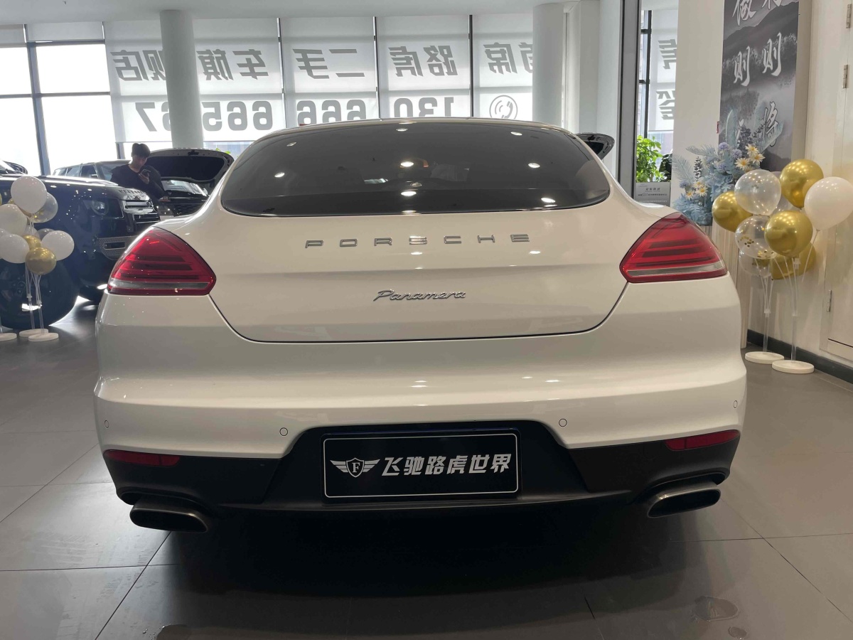 保時(shí)捷 Panamera  2014款 Panamera 3.0T圖片