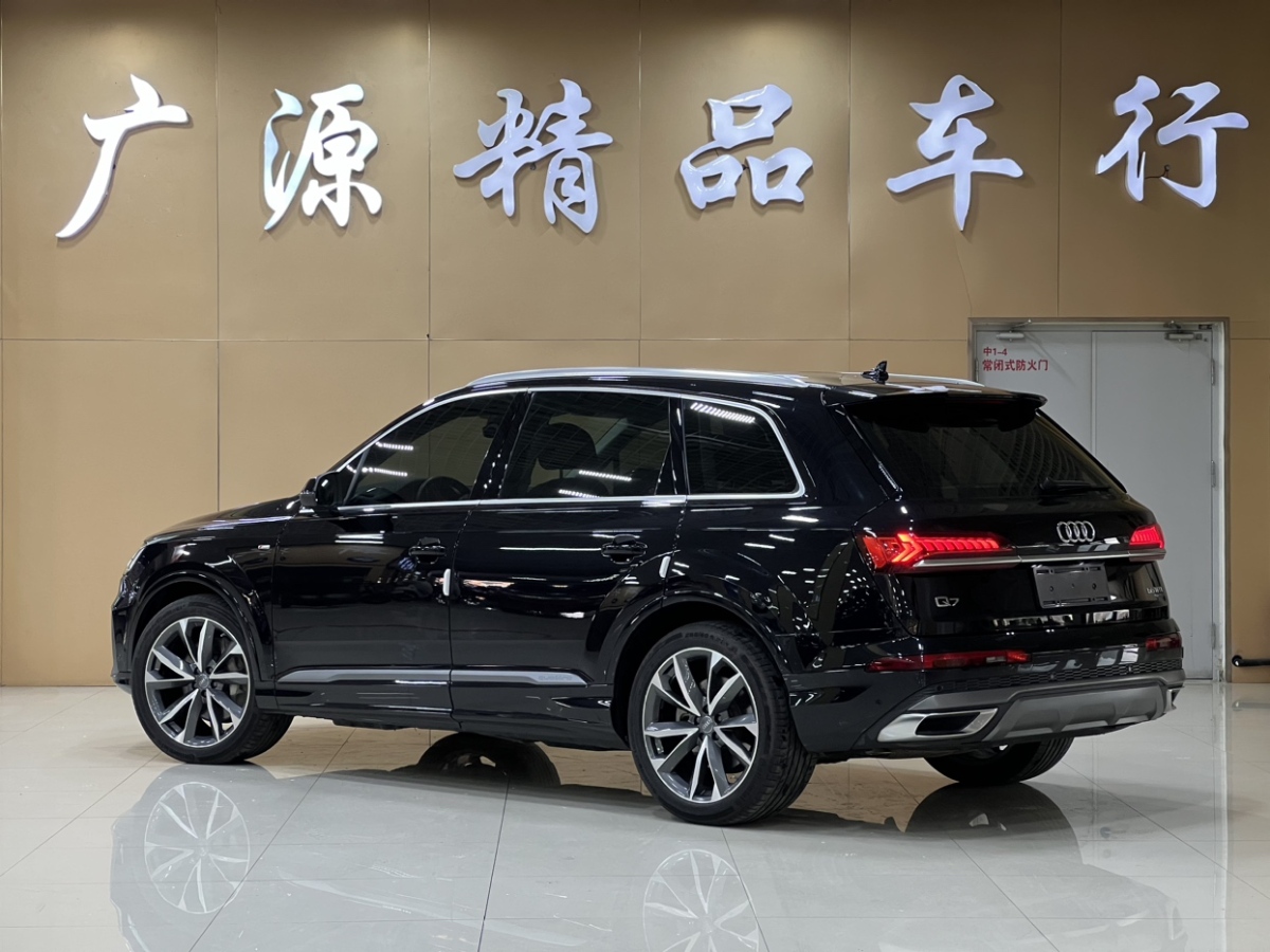 奧迪 奧迪Q7  2020款 55 TFSI quattro S line運動型圖片