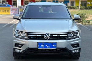 途觀L 大眾 改款 330TSI 自動兩驅全景舒適版 國VI