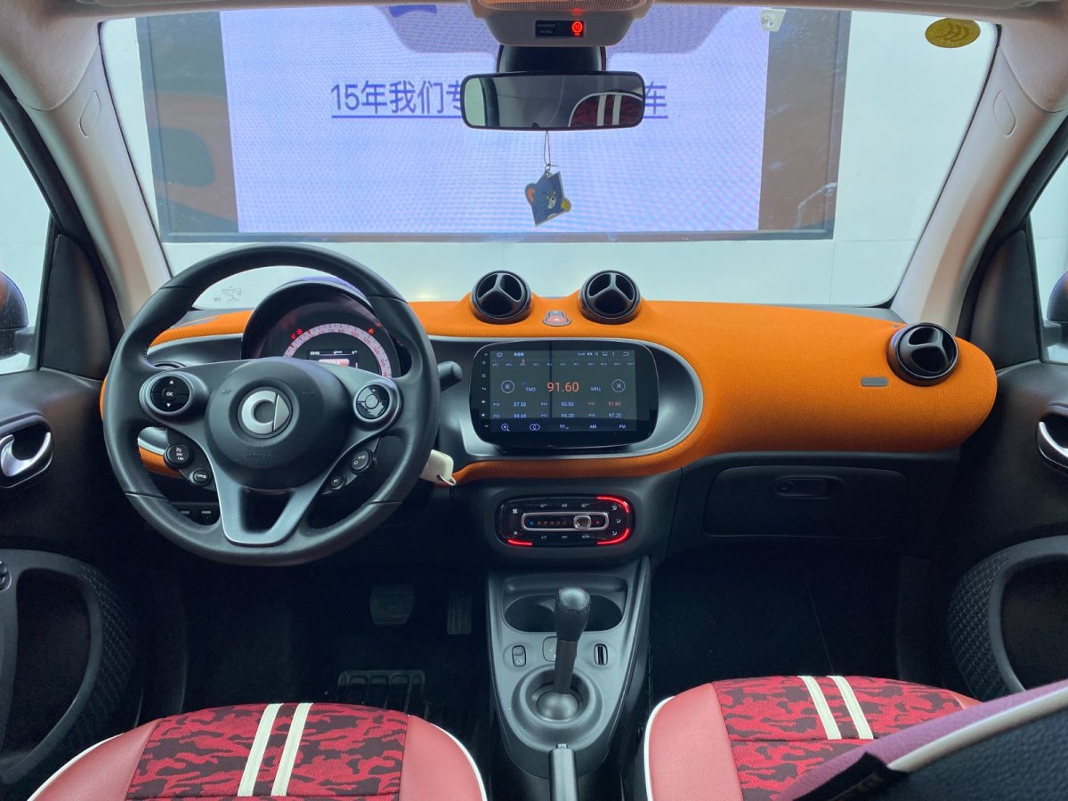 smart fortwo  2015款 1.0L 52千瓦硬頂激情版圖片