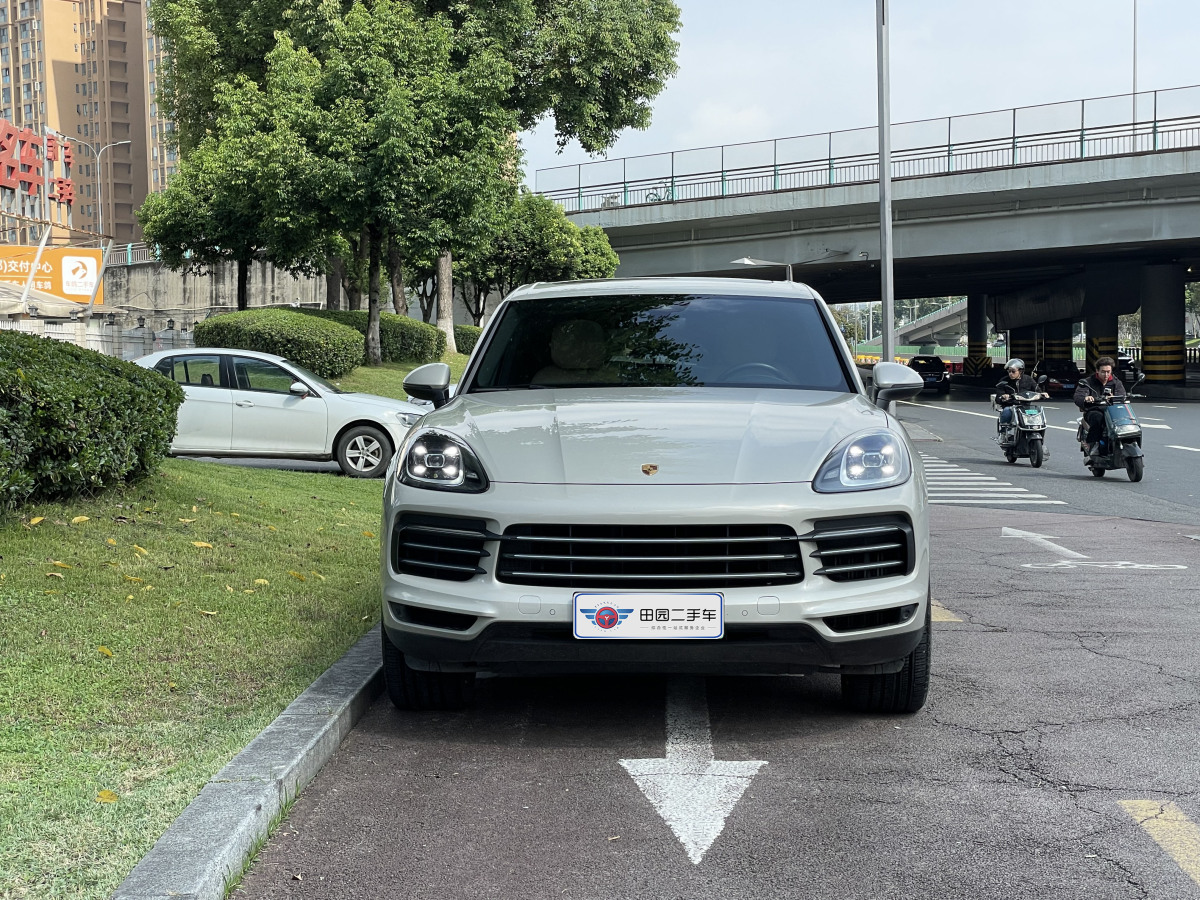 2021年9月保時捷 Cayenne新能源  2021款 Cayenne E-Hybrid 2.0T