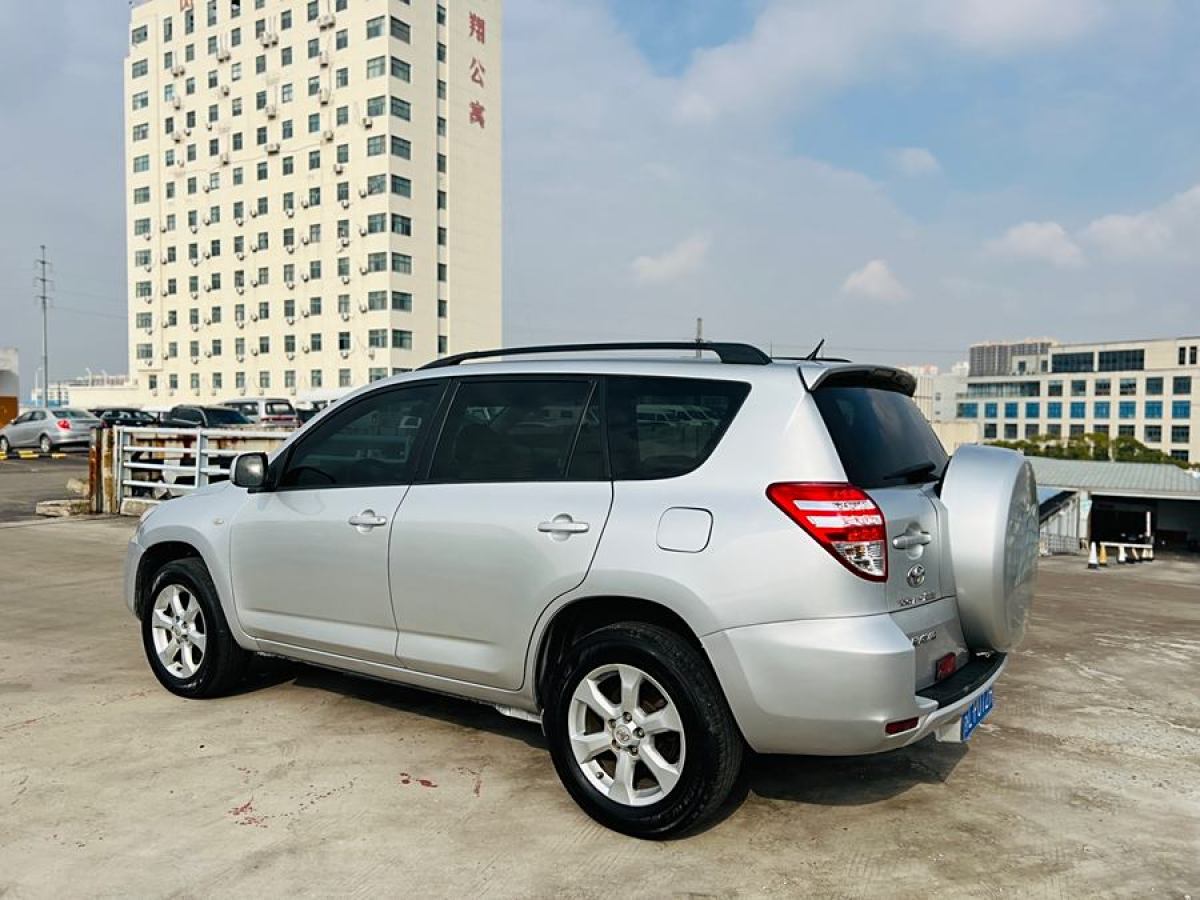 豐田 RAV4榮放  2009款 2.0L 自動豪華版圖片