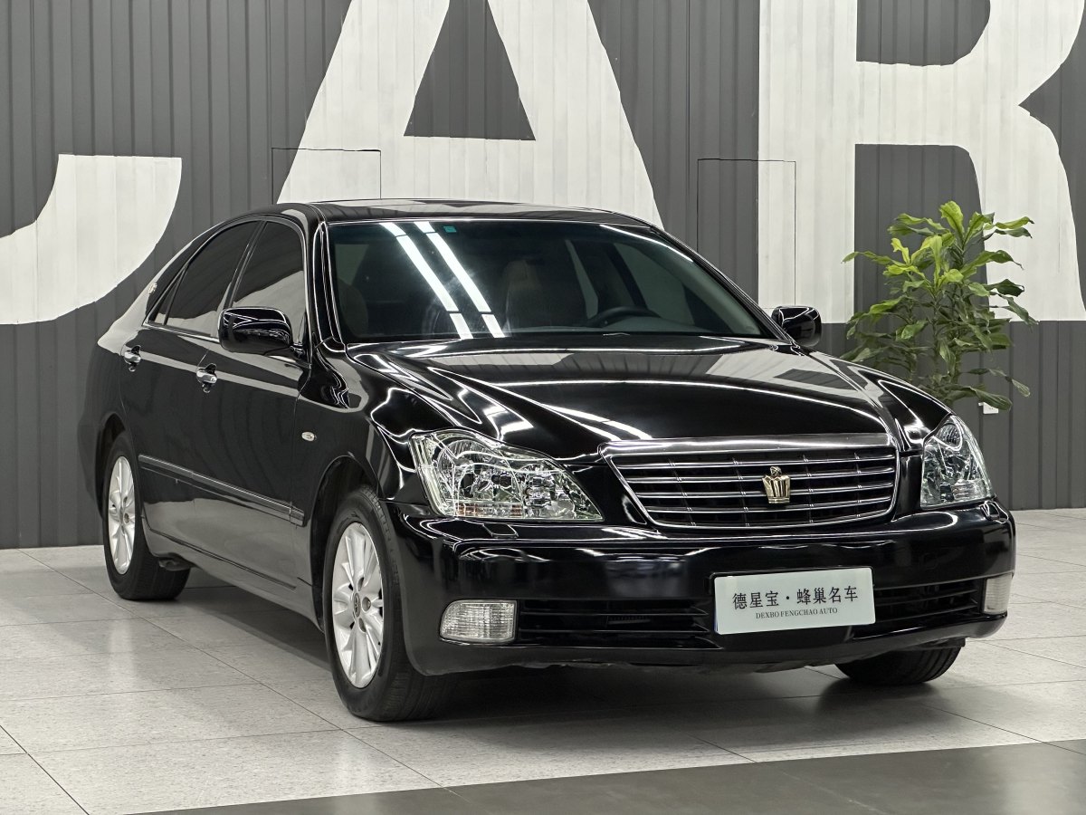 豐田 皇冠  2009款 2.5L Royal特別強(qiáng)化版圖片