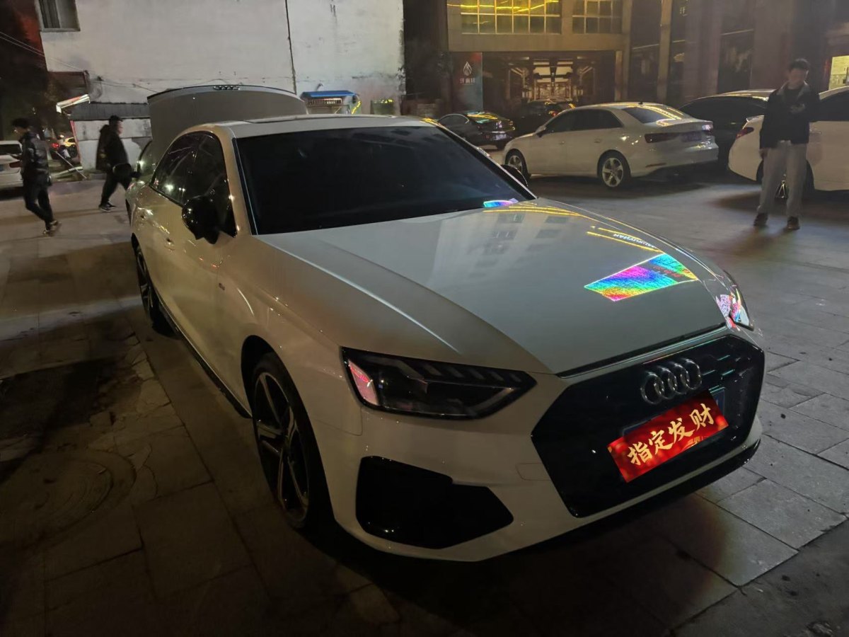 奧迪 奧迪A4L  2024款 40 TFSI 豪華動感型圖片