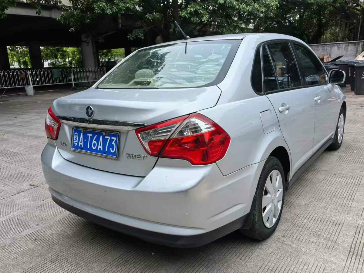 啟辰 D50  2013款 1.6L 手動(dòng)時(shí)尚版圖片