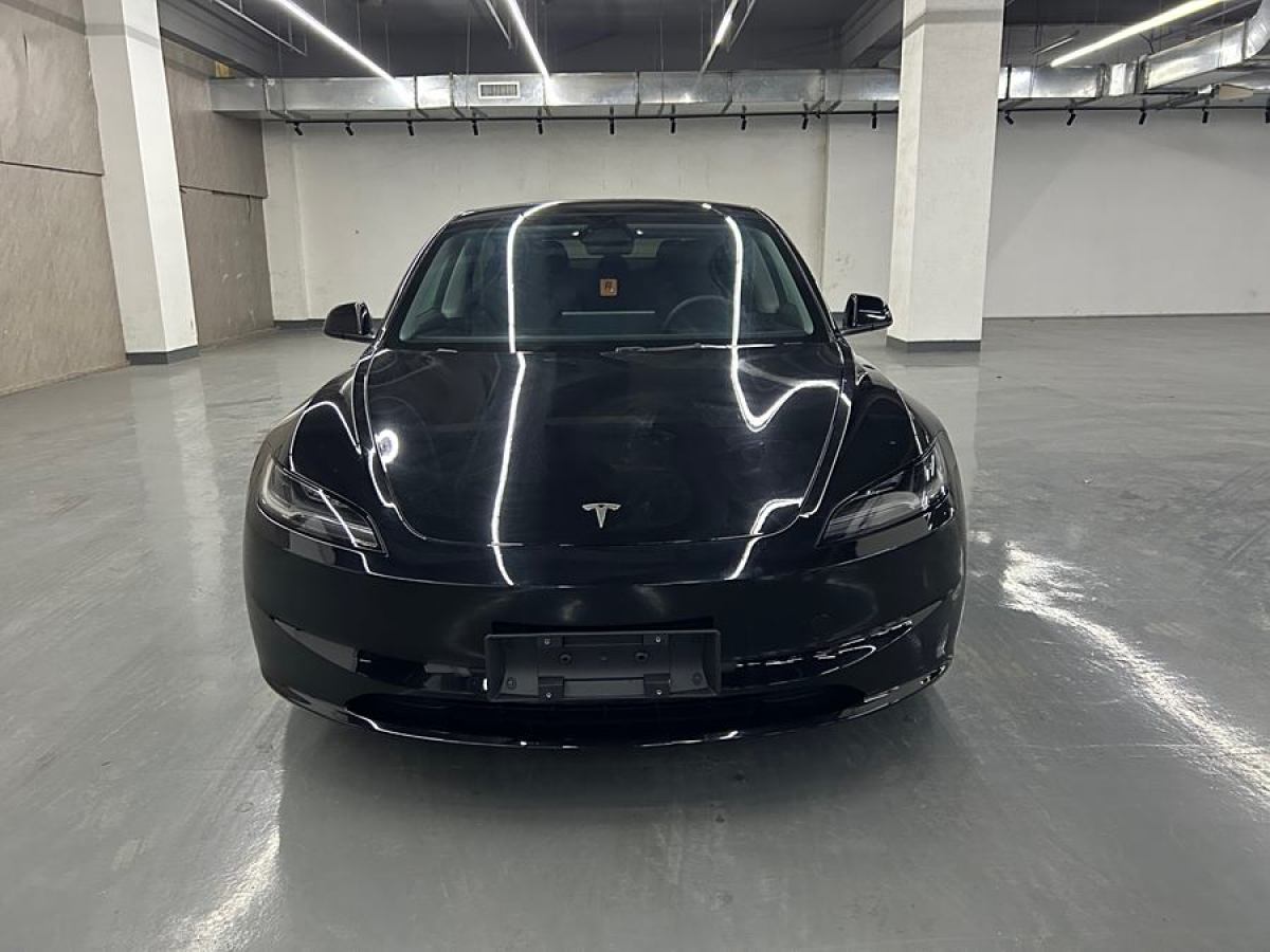 特斯拉 Model Y  2023款 后輪驅(qū)動(dòng)版圖片