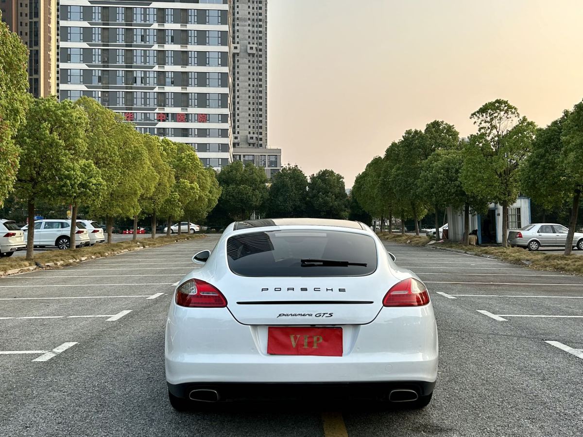 2011年7月保時捷 Panamera  2010款 Panamera 3.6L