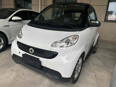 2013年10月 smart fortwo 1.0 MHD 硬頂標(biāo)準(zhǔn)版圖片