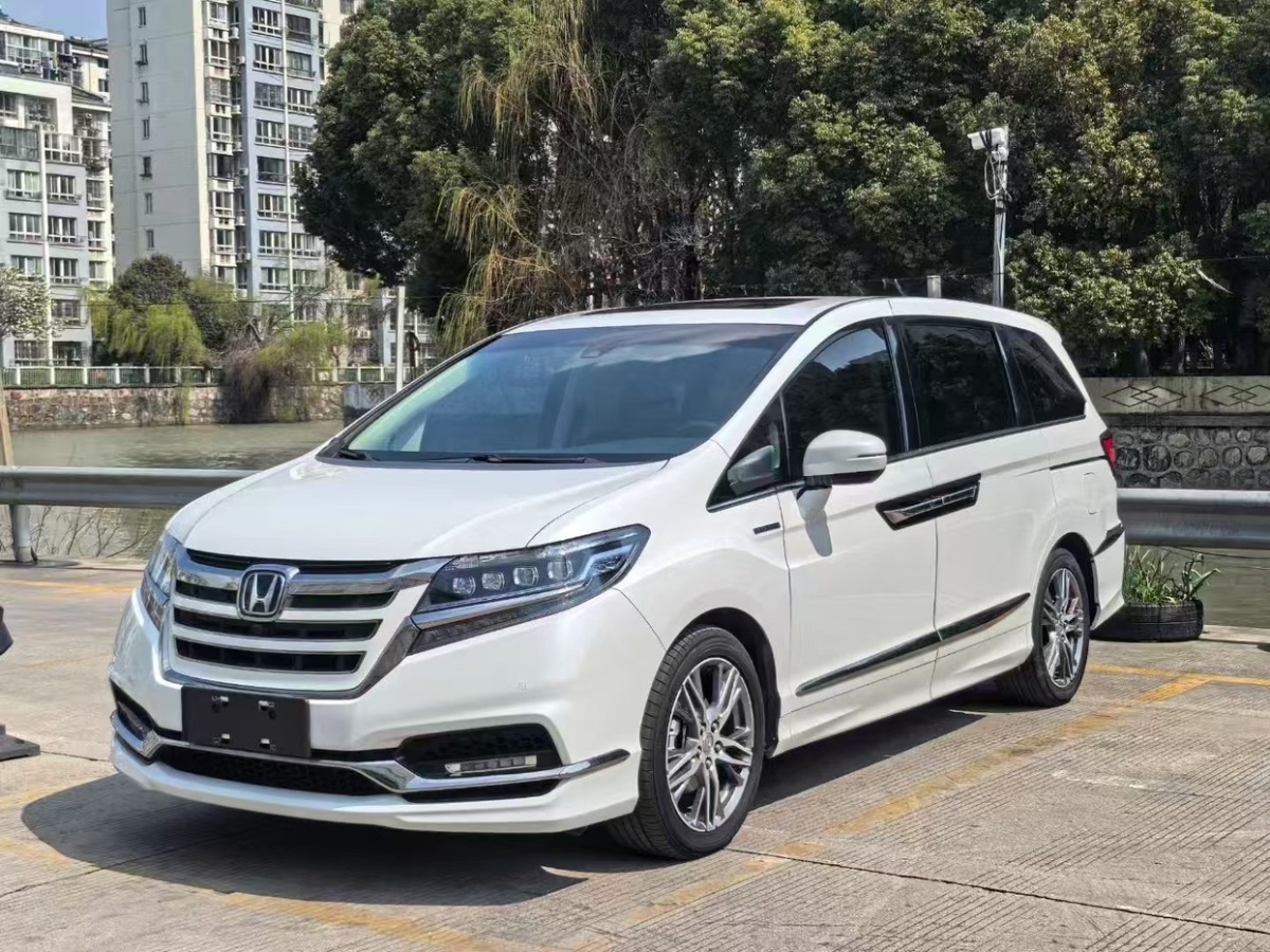 本田 艾力紳  2019款 2.0L 混動至尊版圖片