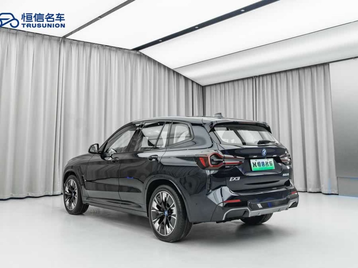 寶馬 寶馬iX3  2024款 創(chuàng)領(lǐng)型圖片