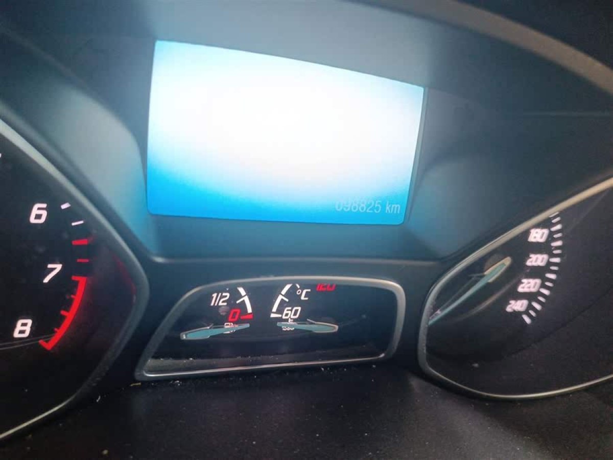福特 翼虎  2013款 2.0L GTDi 四驅尊貴型圖片