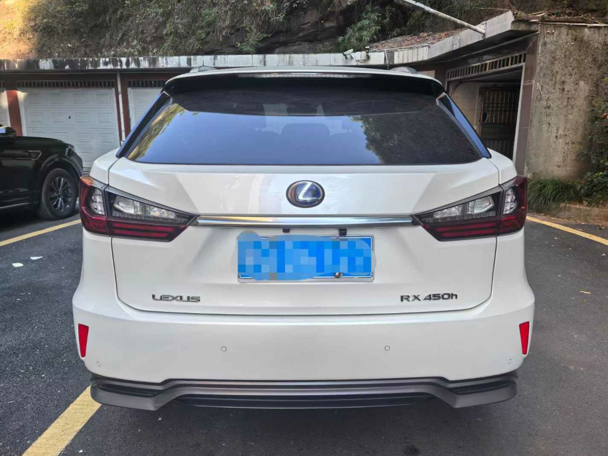 路虎 發(fā)現(xiàn)  2013款 4 3.0T SDV6 HSE 柴油版圖片