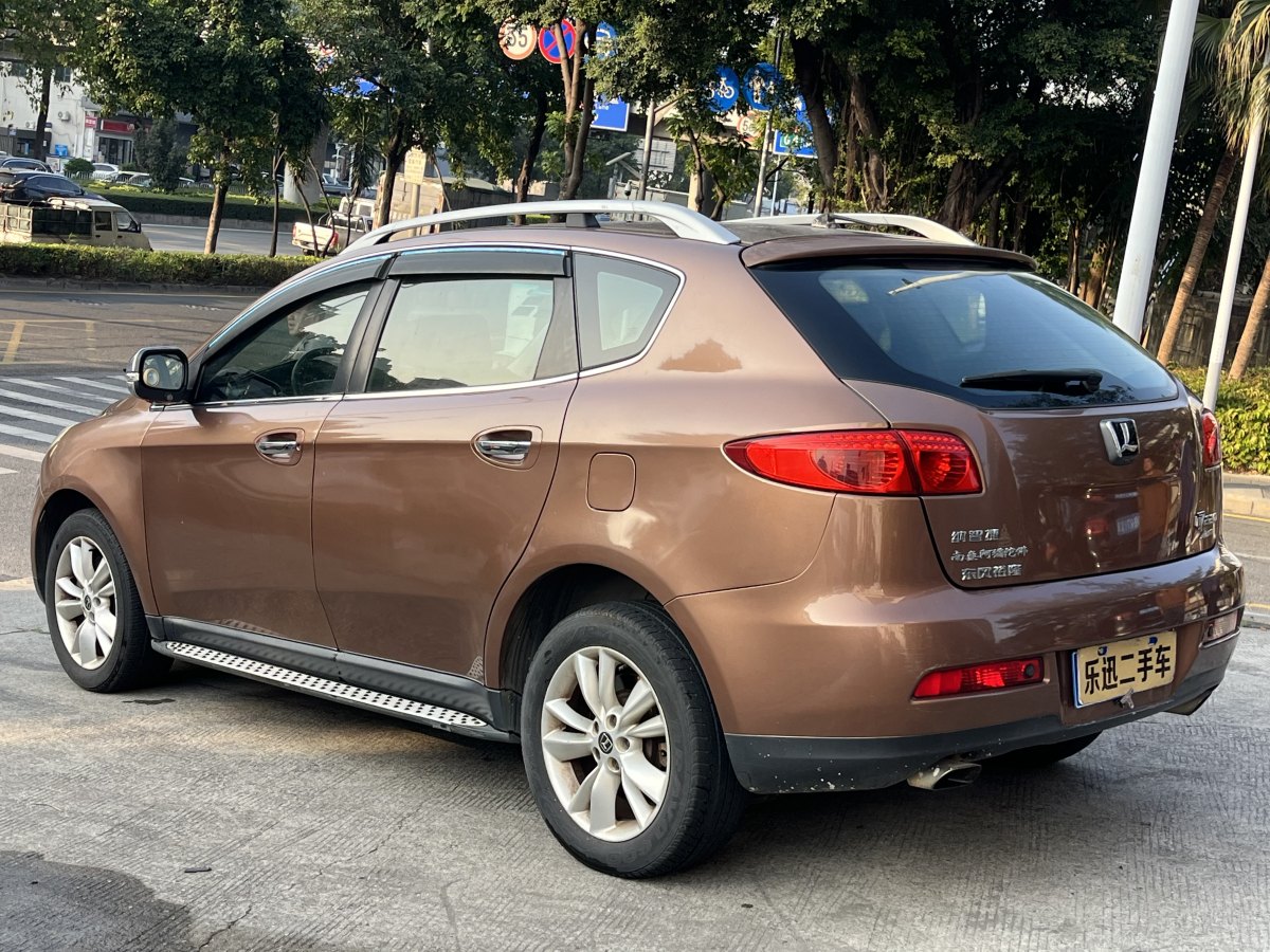 納智捷 大7 SUV  2011款 2.2T 兩驅(qū)智慧型圖片