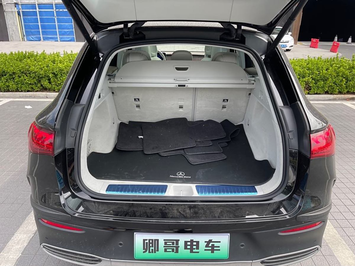 2024年3月奔馳 奔馳EQE SUV  2023款 350 4MATIC 先鋒版