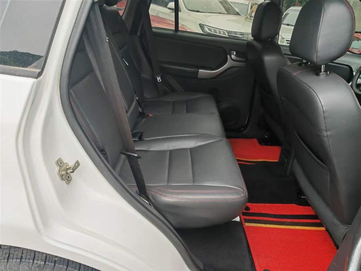 奇瑞 瑞虎3  2014款 1.6L CVT智尚版圖片