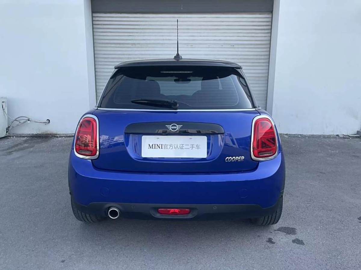 MINI MINI  2020款 1.5T COOPER 經(jīng)典派圖片