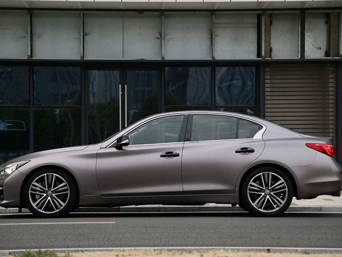 英菲尼迪 Q50  2014款 3.7L 豪華運(yùn)動版圖片