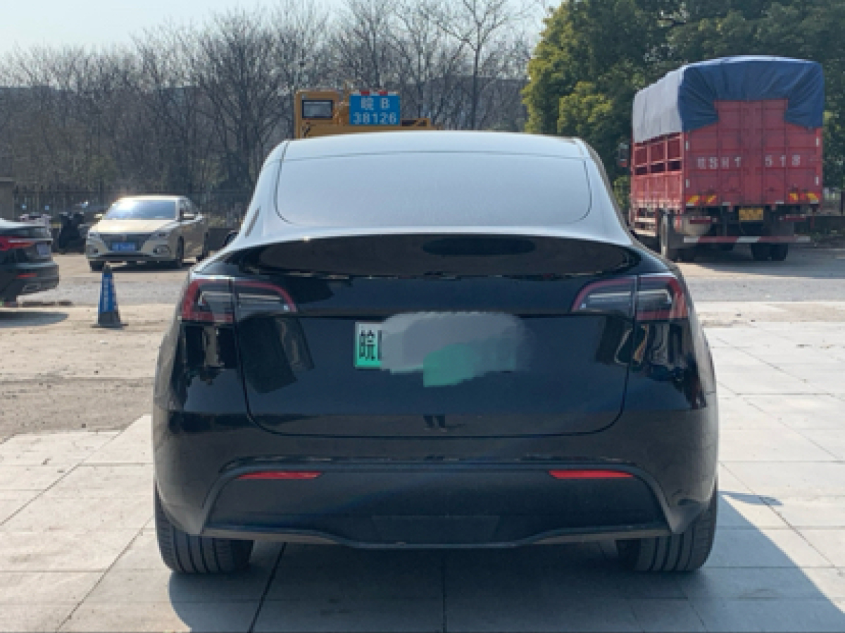 特斯拉 Model Y  2021款 長續(xù)航全輪驅(qū)動版 3D7圖片