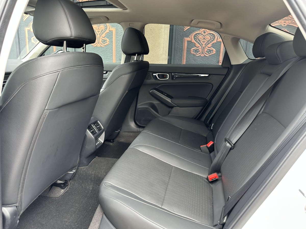 本田 型格  2023款 HATCHBACK 240TURBO CVT幻夜?豪華版圖片