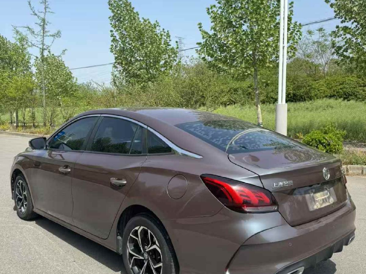 名爵 名爵6  2021款 1.5T 自動(dòng)領(lǐng)潮智裝版圖片