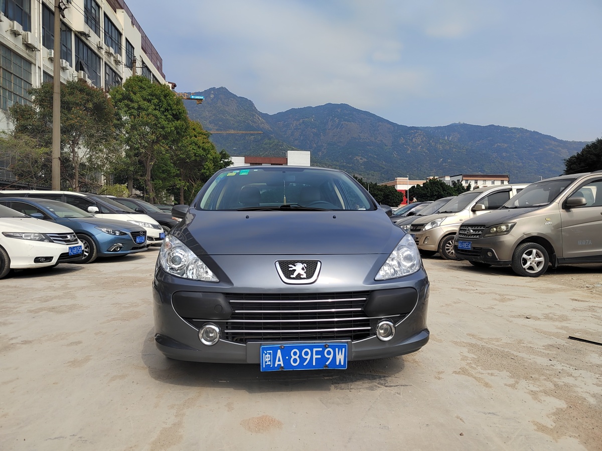 標(biāo)致 307  2010款 三廂 1.6L 自動舒適版圖片