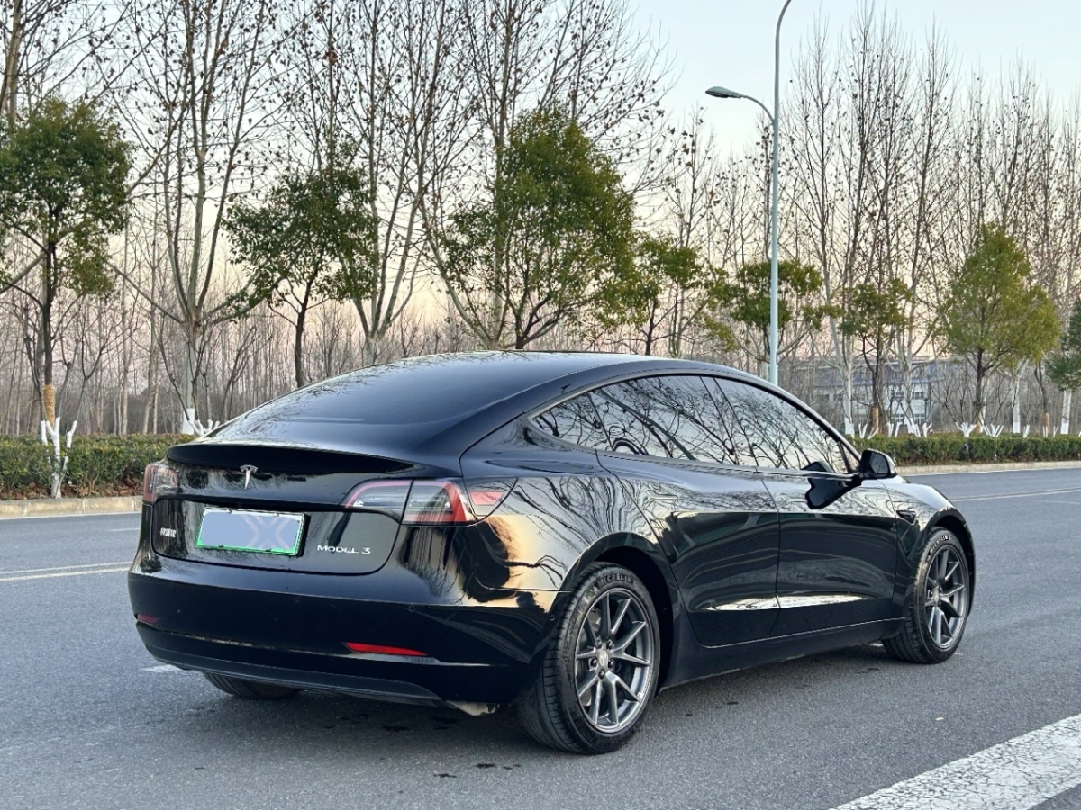 特斯拉 Model Y  2022款 改款 后輪驅(qū)動版圖片