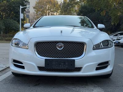 2015年11月 捷豹 XJ XJL 2.0T 兩驅(qū)典雅商務(wù)版圖片