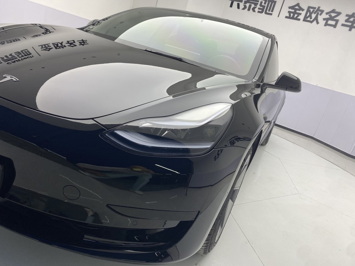 特斯拉 Model 3  2022款 改款 后輪驅(qū)動版圖片